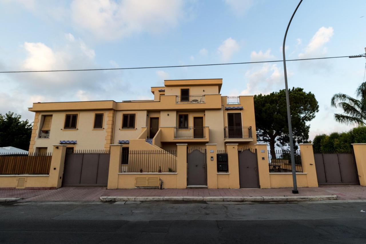 Ze-Vi Home Santa Flavia Exterior foto